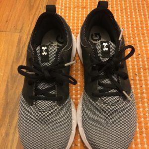 Under Armour sneakers 8.5